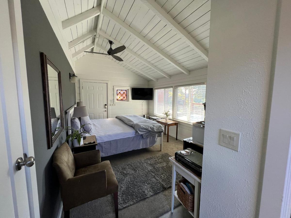 The Midtown Cottage- W/ Private Entrance And Views Santa Cruz Dış mekan fotoğraf